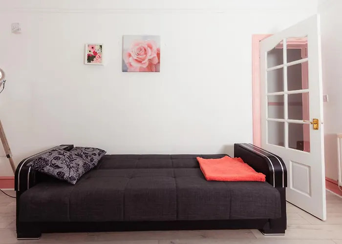 Warm&Welcoming City Centre Apartments By Meadows 11