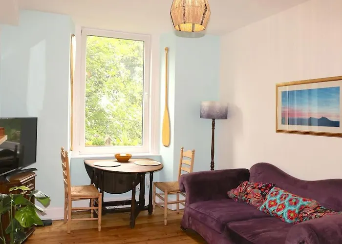 Edinburgh Seaside Historic Home