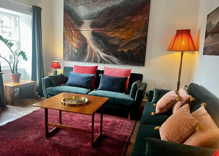 Historic Luxury Apartment In Royal Mile, Heart Of The Old Town