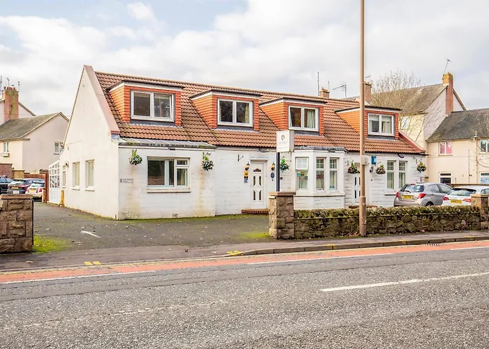 Arden Guest House, Craigmillar Castle Edinburgh