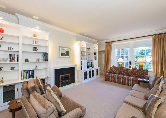 Heriot Row Apartment
