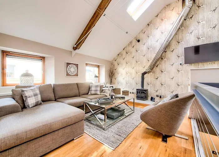 Altido Stunning And Modern 3Bedroom Mews House With Parking