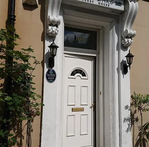 Swanlake Guest House