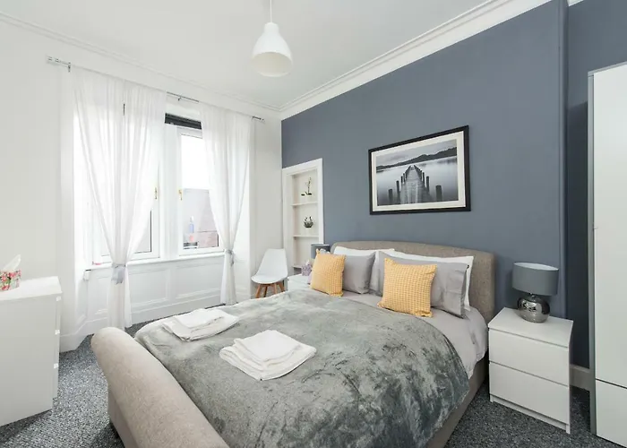 The Roseburn Apartment