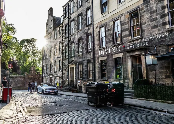 Grassmarket Apartment