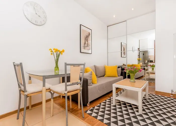 Beautiful Holyrood Park Apartment