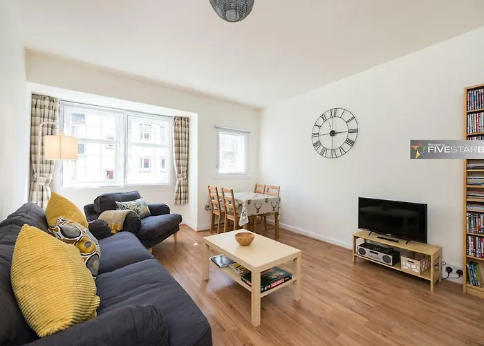 Smart Royal Mile Apartment