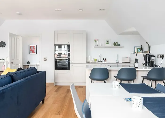Luxurious Living In Gullane