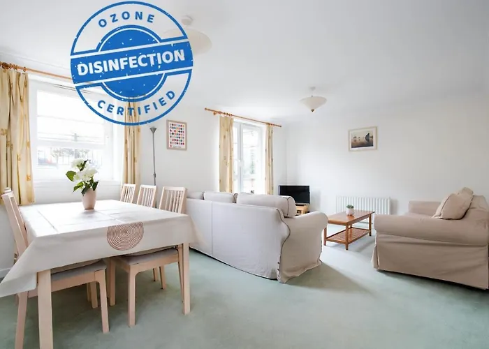 Powderhall Rigg, Canonmills Apartment