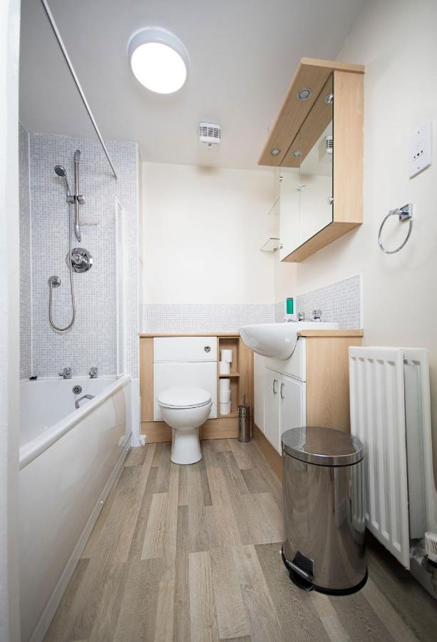 Lochend Serviced Apartment