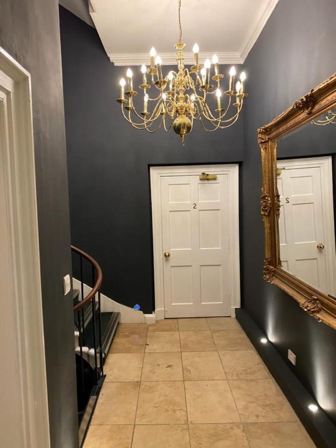 Queen Street Boutique Aparthotel 5*
