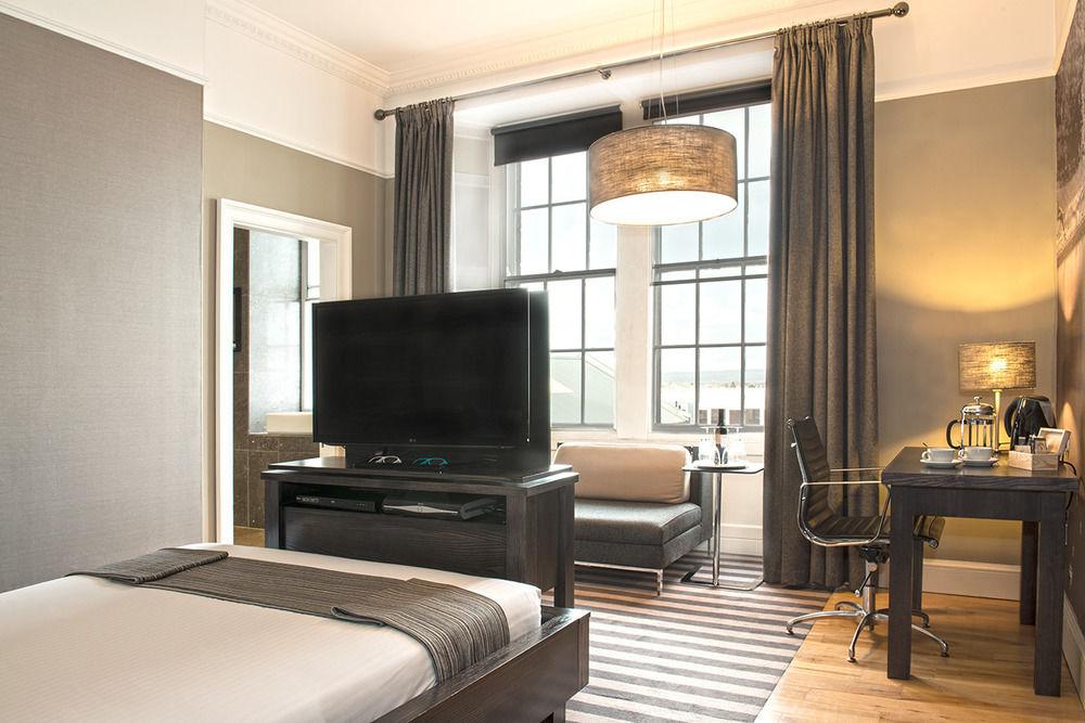 Hotel & Picardy Place 4*
