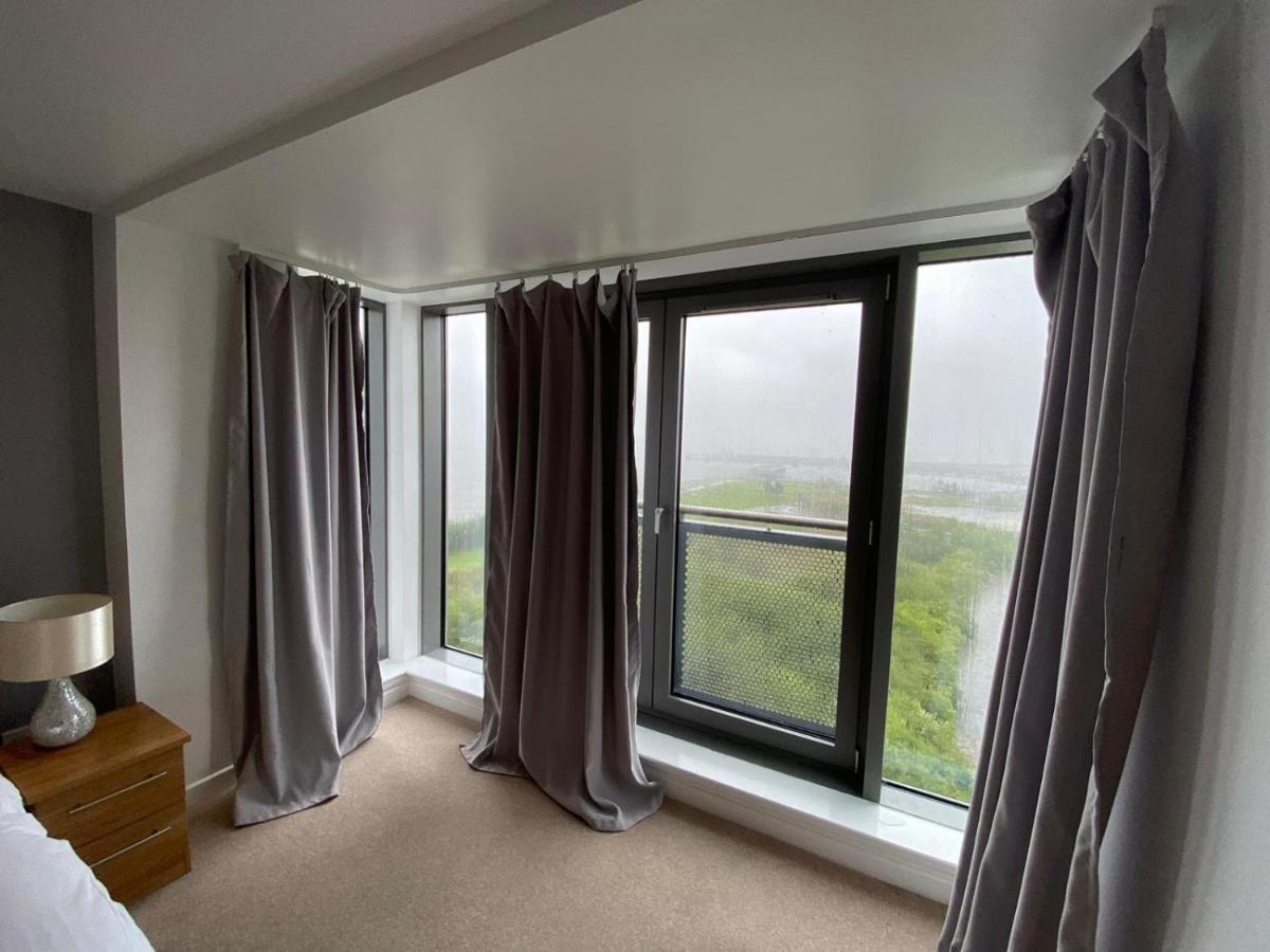 Apartment Grand Harbour EDI