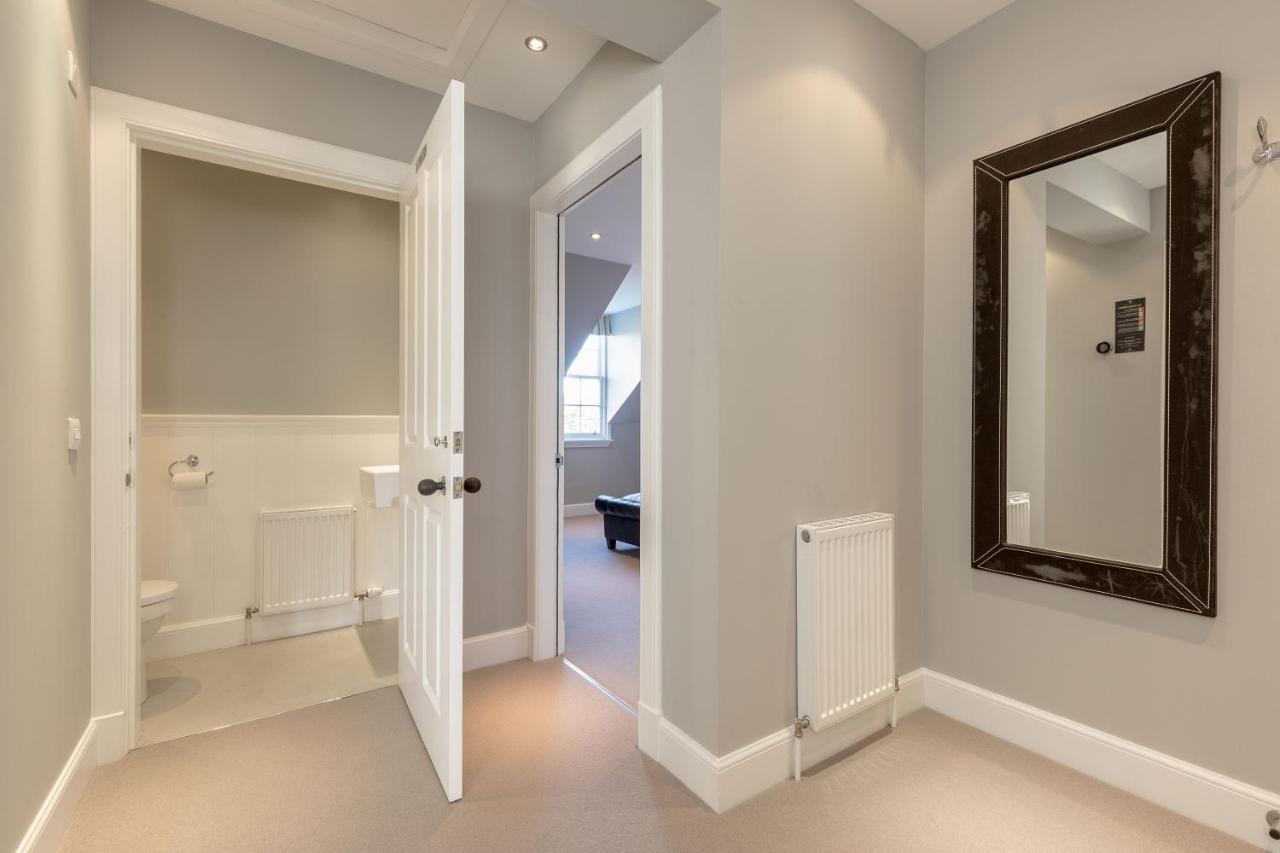 Destiny Scotland - Q-residence * Edinburgh