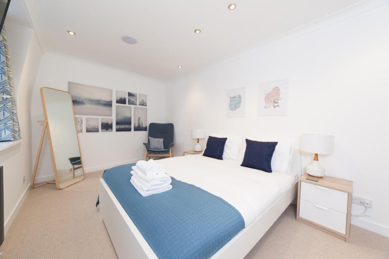 Queensferry Street Lane - Fantastic 2 Bedroom Centre Mews House With Free Secure Parking! * Edinburgh