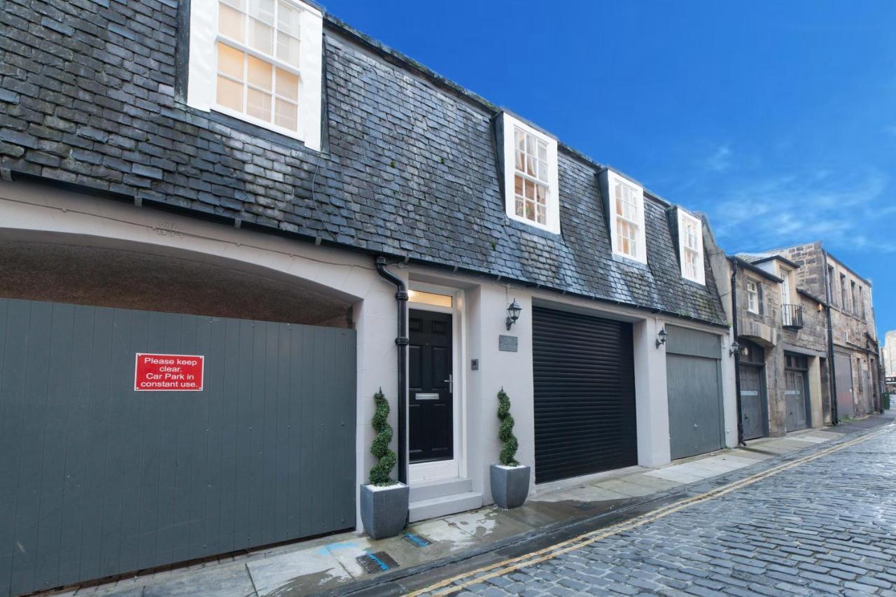 Queensferry Street Lane - Fantastic 2 Bedroom Centre Mews House With Free Secure Parking! Edinburgh