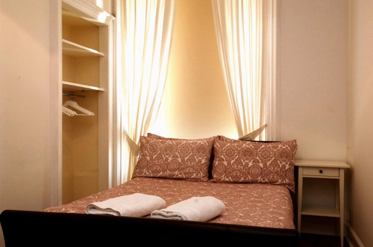 Pitt Street Beautiful Spacious Free Parking And Free Sanitizer * EDI
