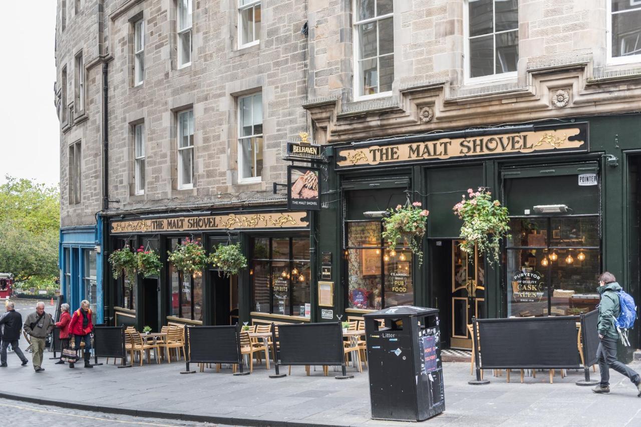 Luxury Royal Mile Retreat * Edinburgh