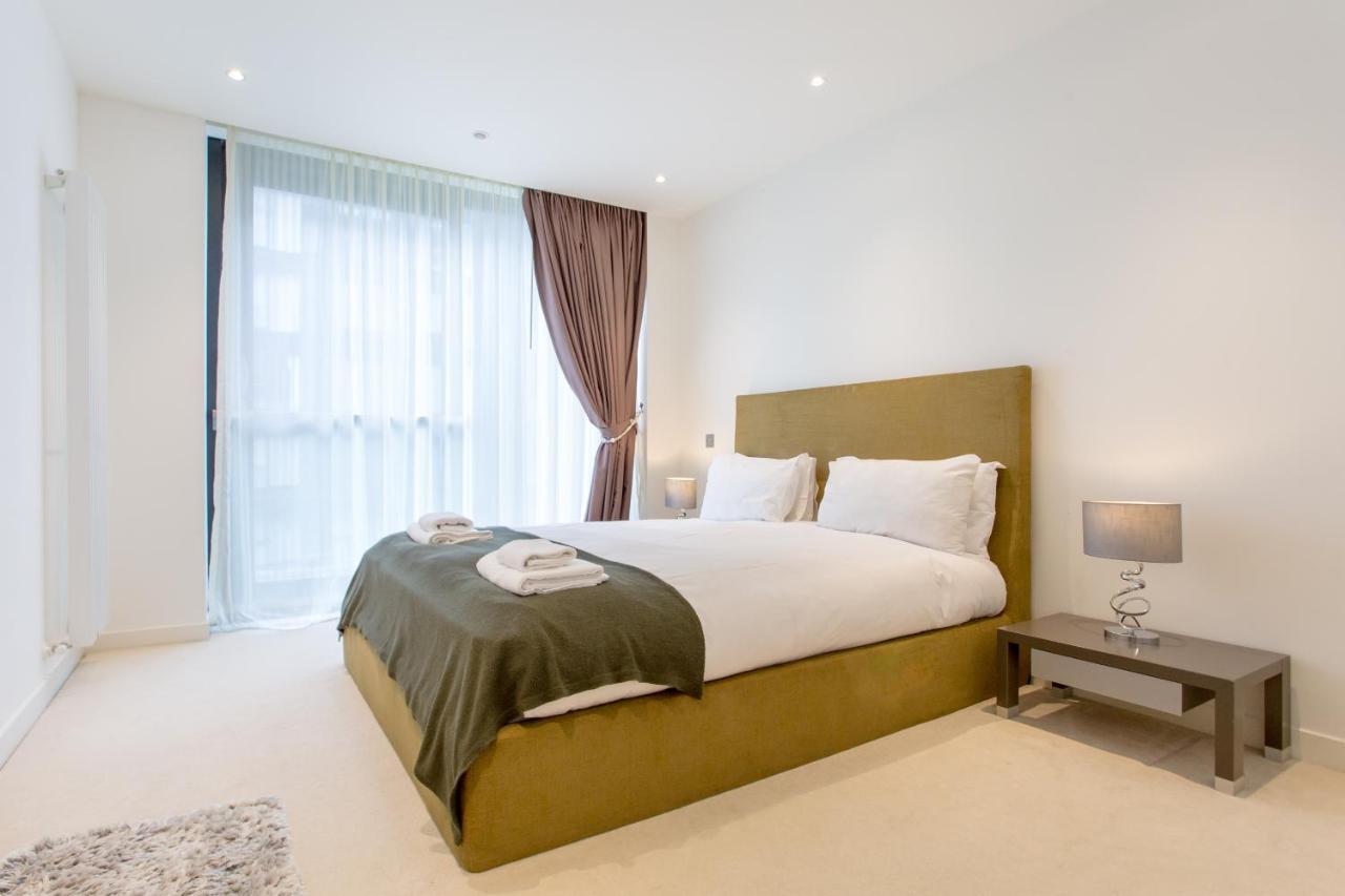 Apartment Quartermile Retreat With Parking