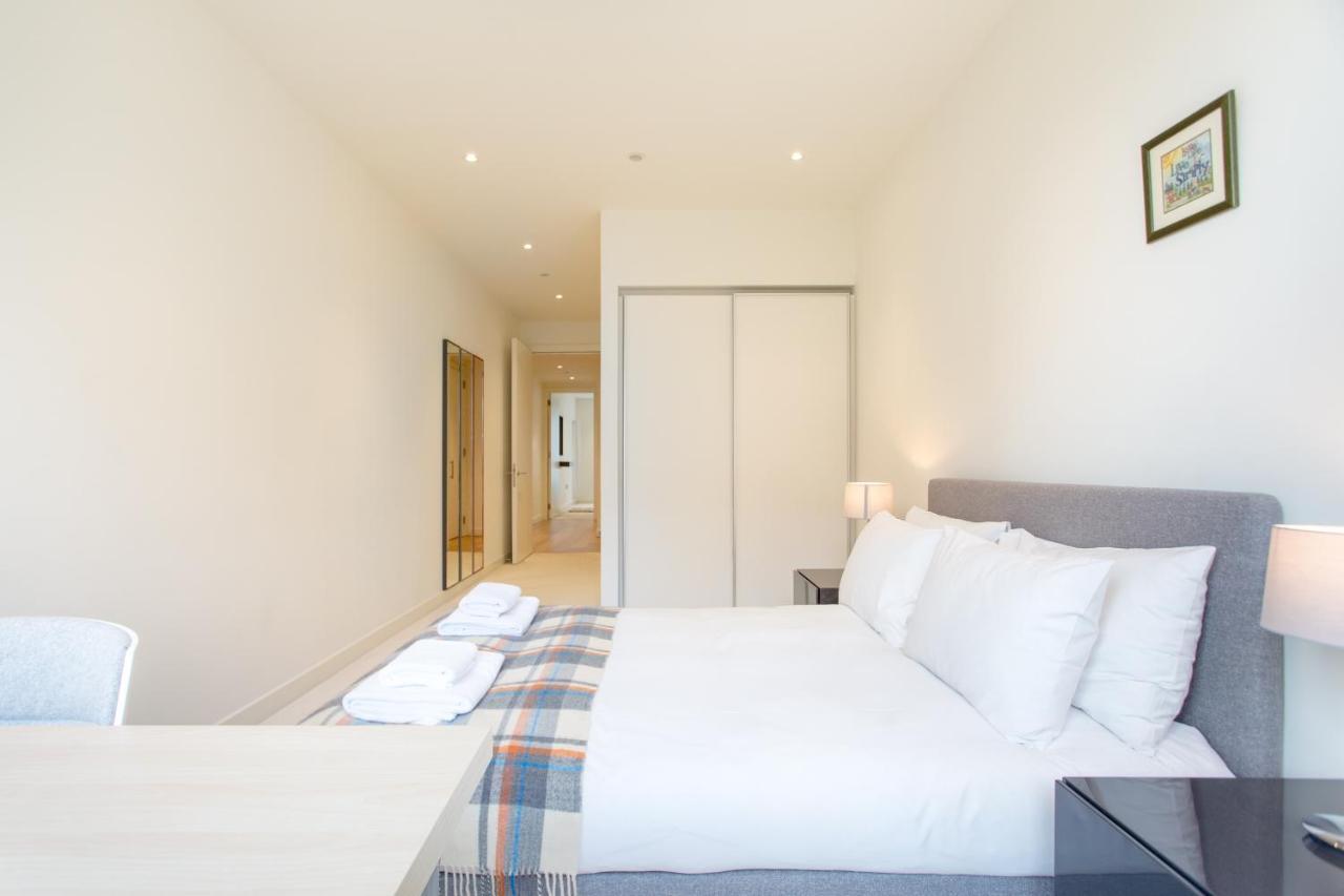Apartment Quartermile Retreat With Parking