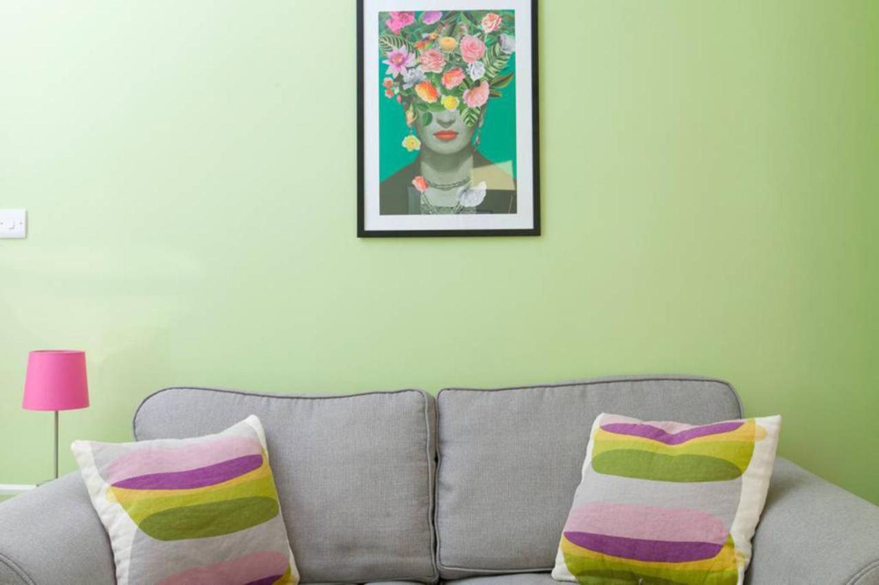 Bright And Modern Causewayside *