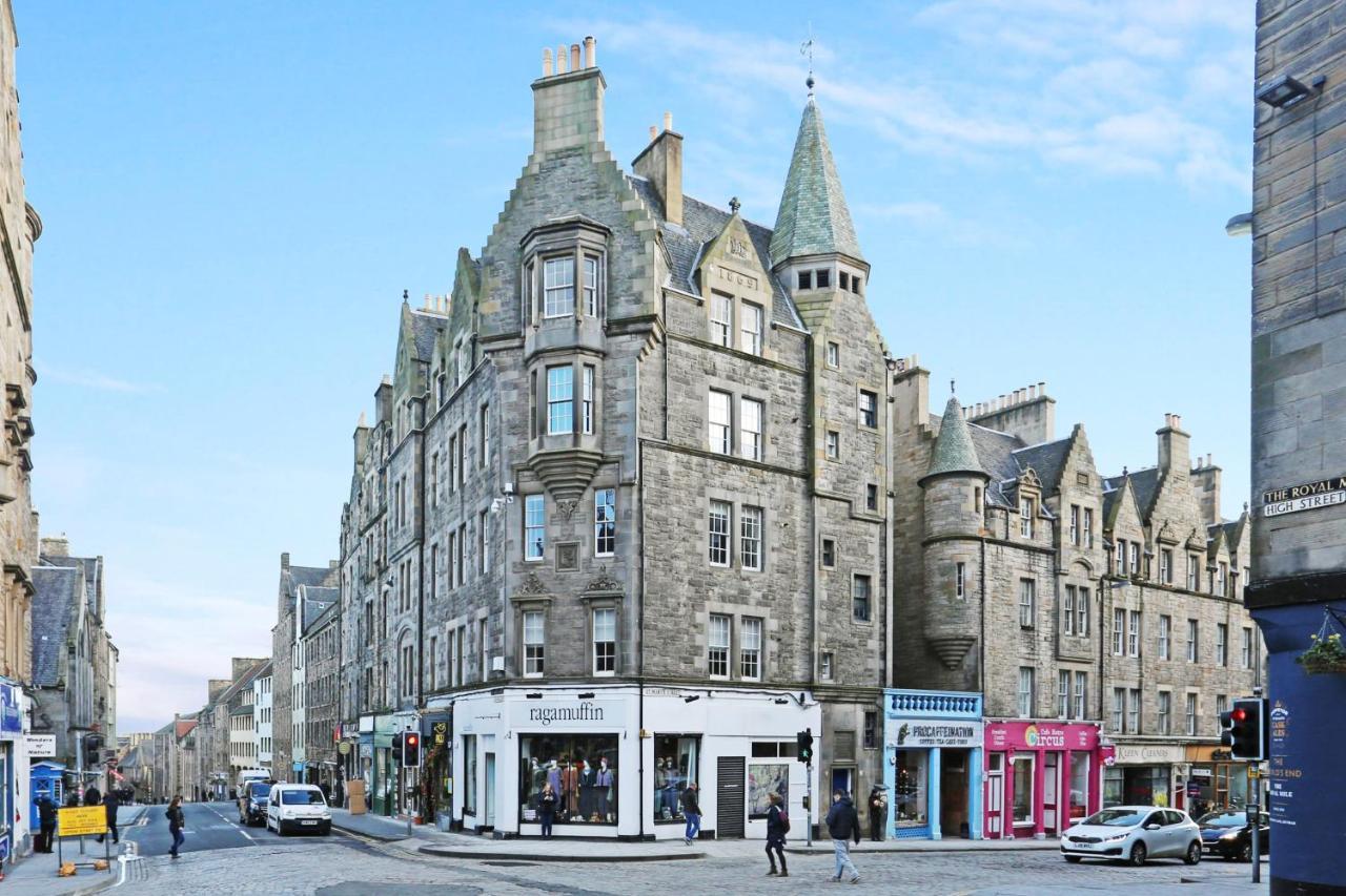 Joivy Iconic Colorful On The Royal Mile EDI
