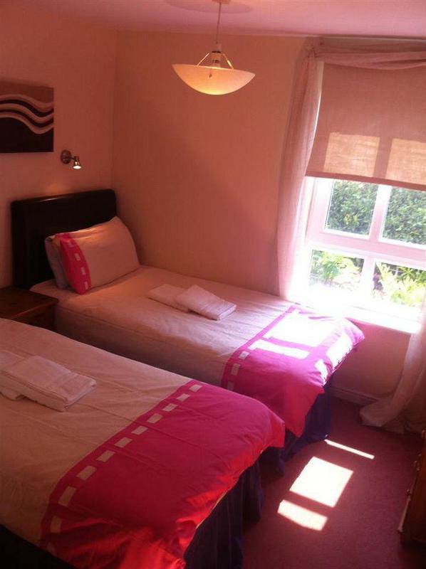 Lochend Serviced Apartment