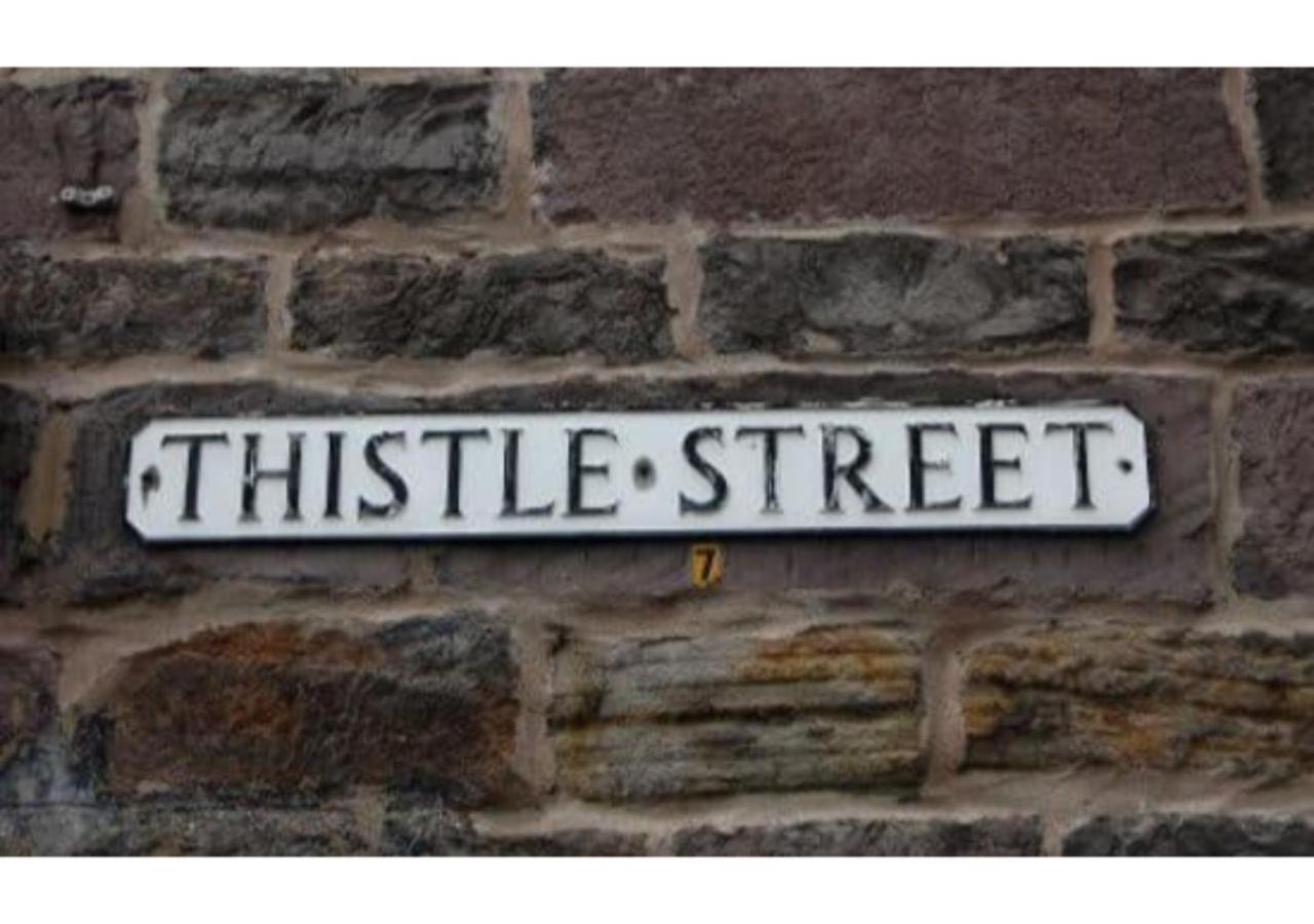 Joivy Gorgeous 2-bed Flat Near Castle Apartment *