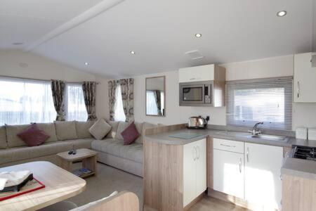 Holiday home - Seton Sands - Rio Caravan - Pet Friendly