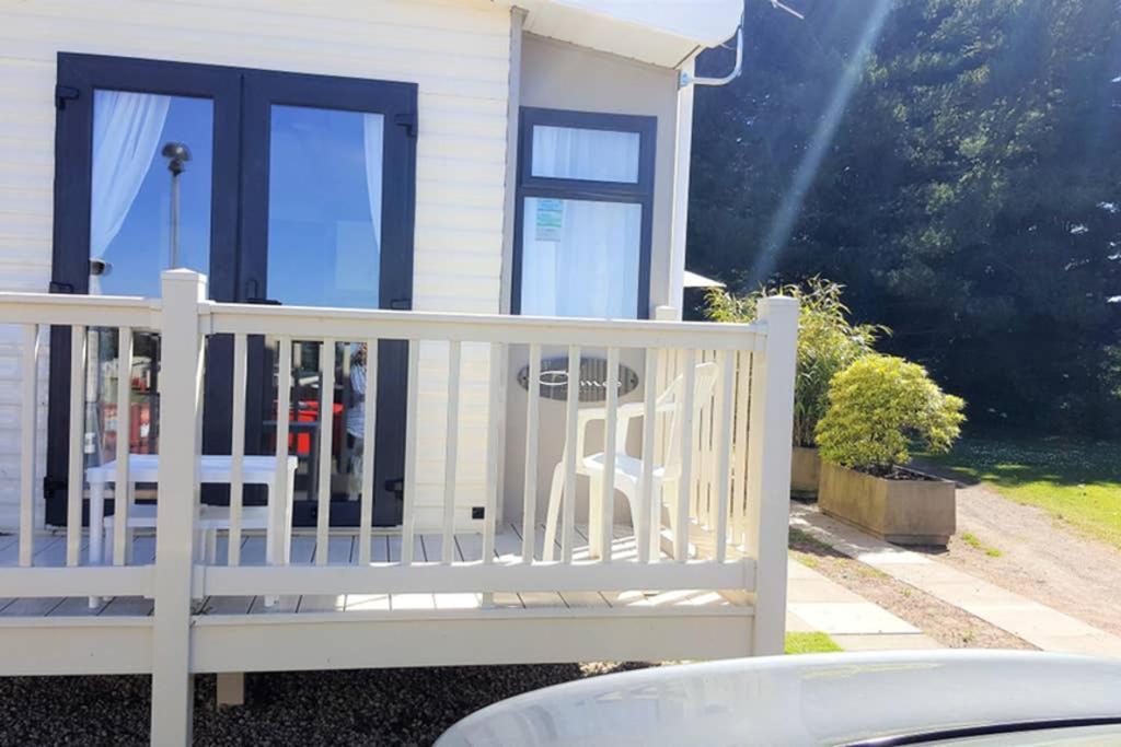 Holiday home - Seton Sands-cameo Caravan-pet Friendly