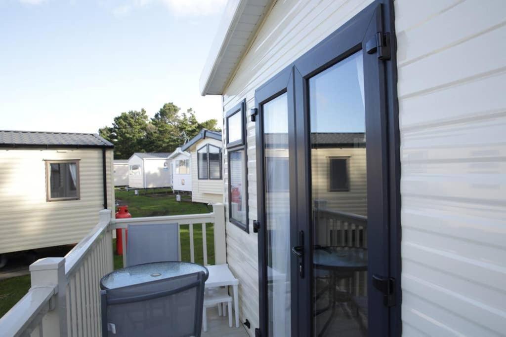 - Seton Sands-cameo Caravan-pet Friendly Holiday home *