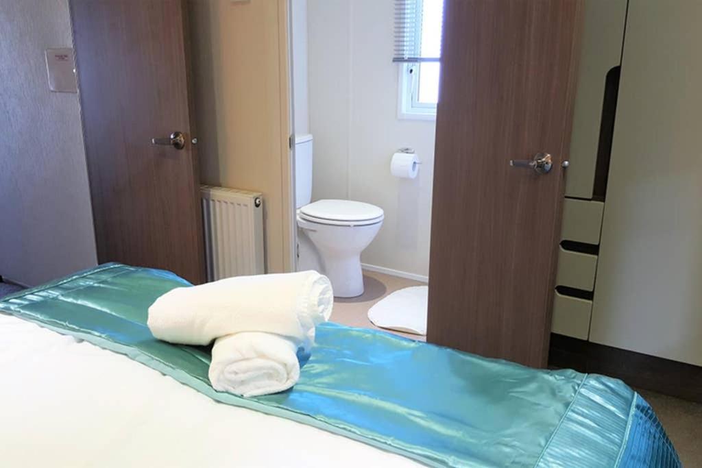 - Seton Sands-cameo Caravan-pet Friendly Holiday home
