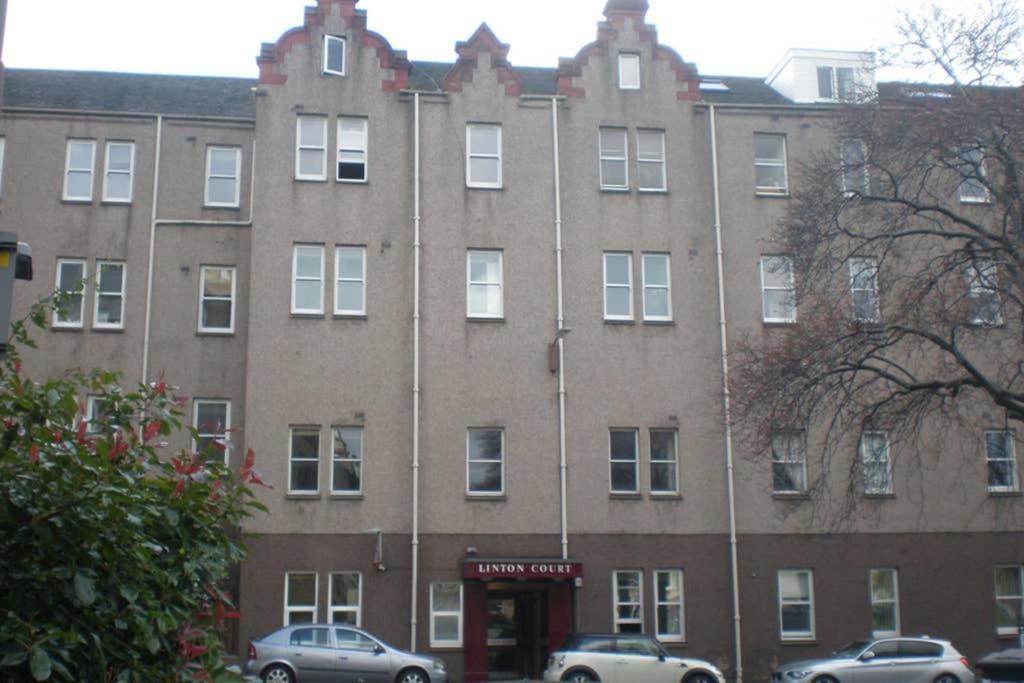 Apartment 2 Bedroom With Park View