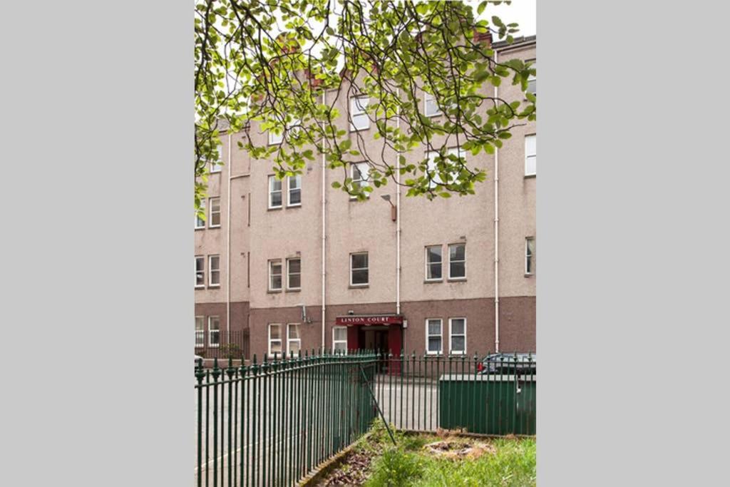 2 Bedroom With Park View EDI