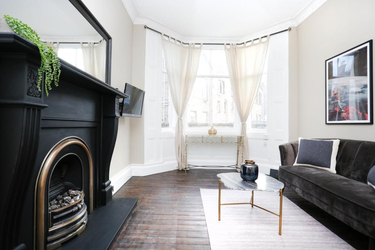 Joivy Modern In Stockbridge Apartment EDI