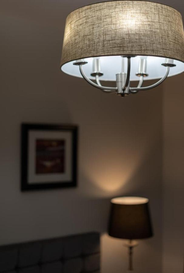 Fabulous On The Royal Mile Apartment *