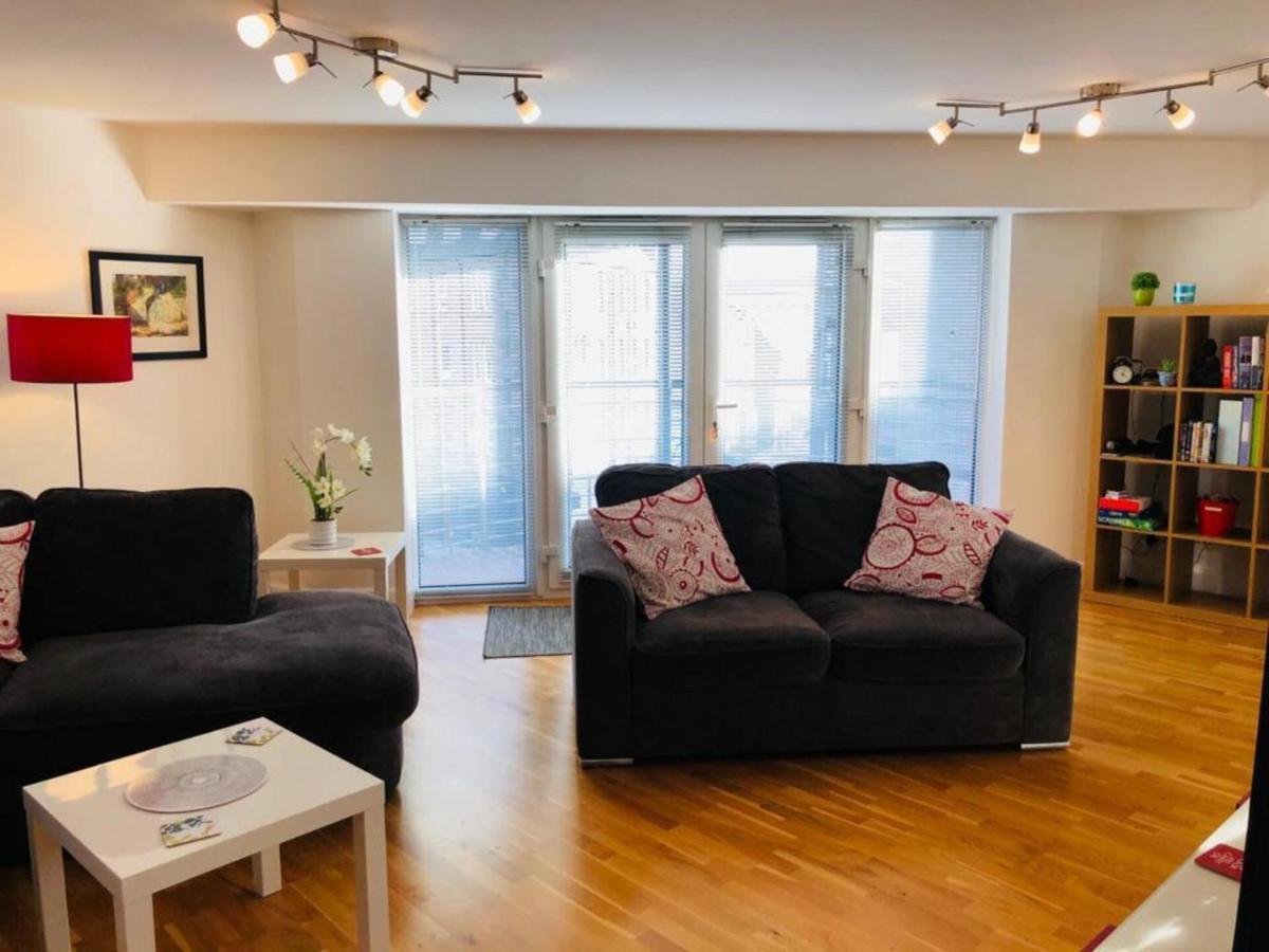 Remarkable 2 Bed In * Edinburgh