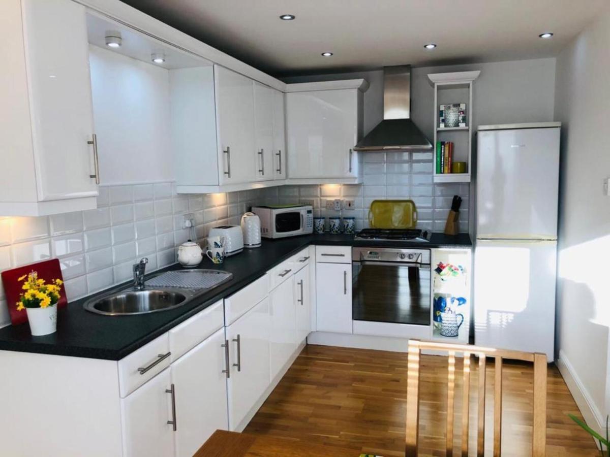 Remarkable 2 Bed In * Edinburgh