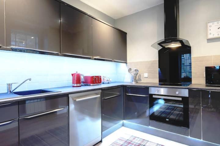 Apartment Fabulous On The Royal Mile *