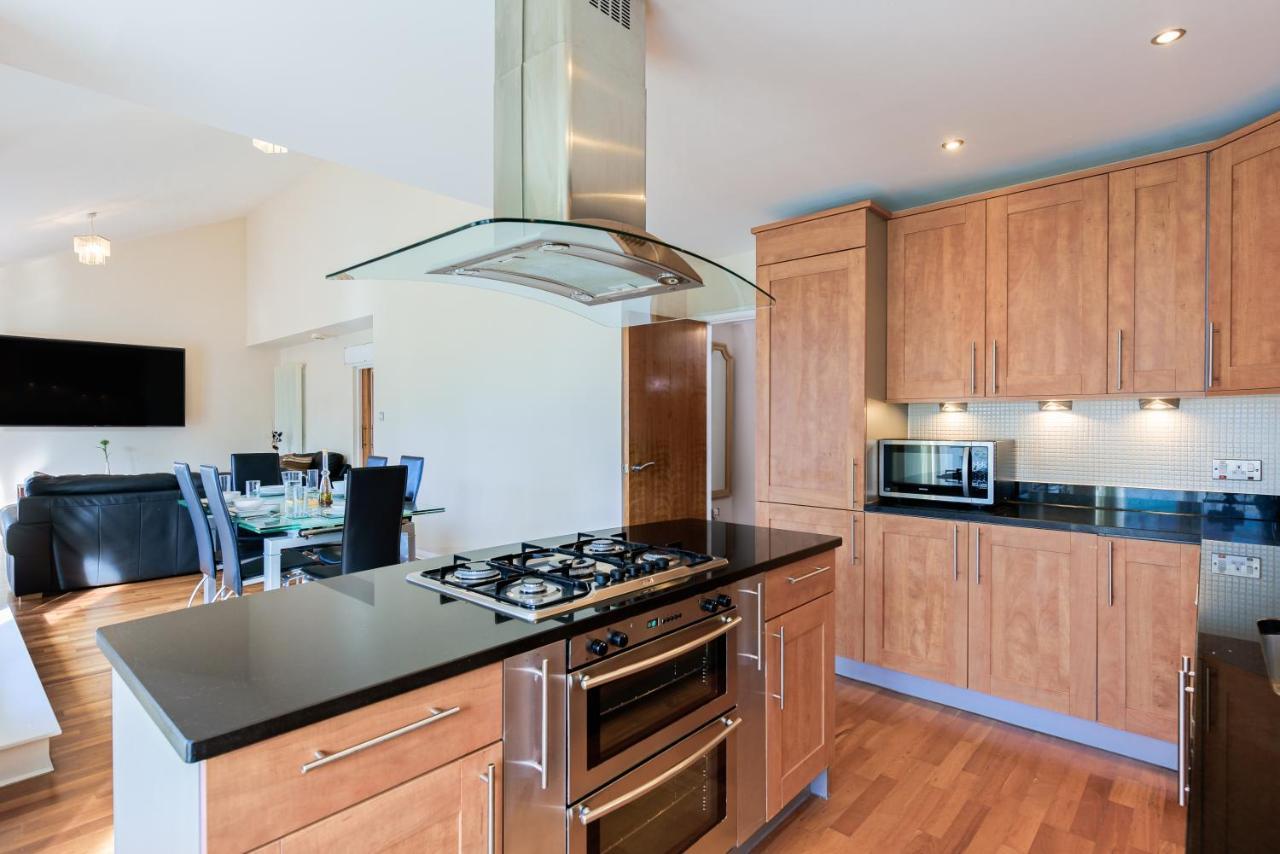 Britannia Penthouse * Edinburgh