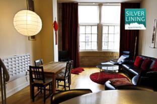 Silver Lining-royal Mile Apartment