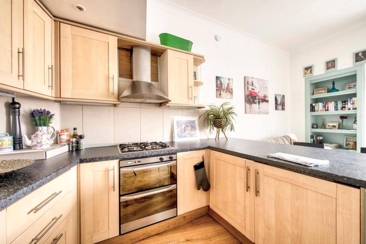 Guestready - Cosy 5 Minutes From Waverley! Edinburgh