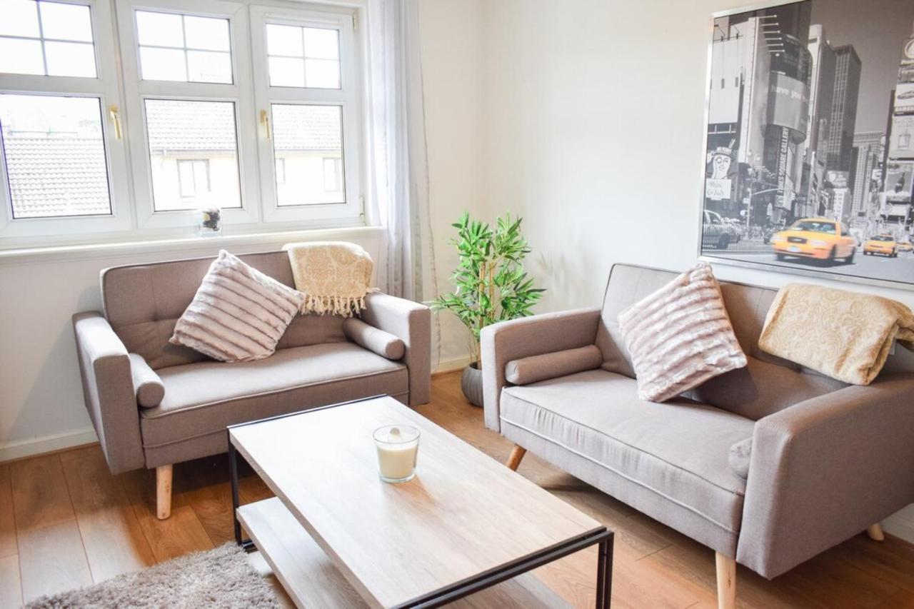 Centre 2 Bedroom Apartment