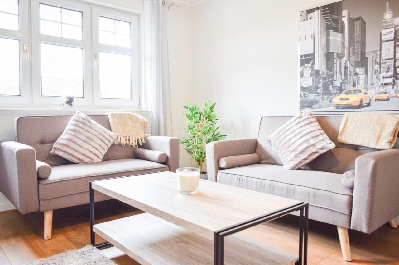 Centre 2 Bedroom Apartment Edinburgh