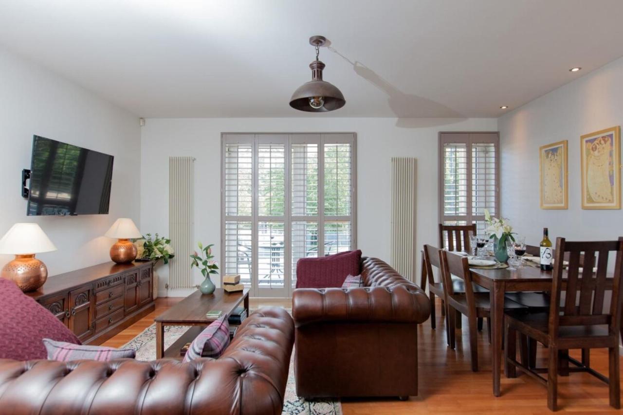 Holyrood - Luxury With Parking * Edinburgh