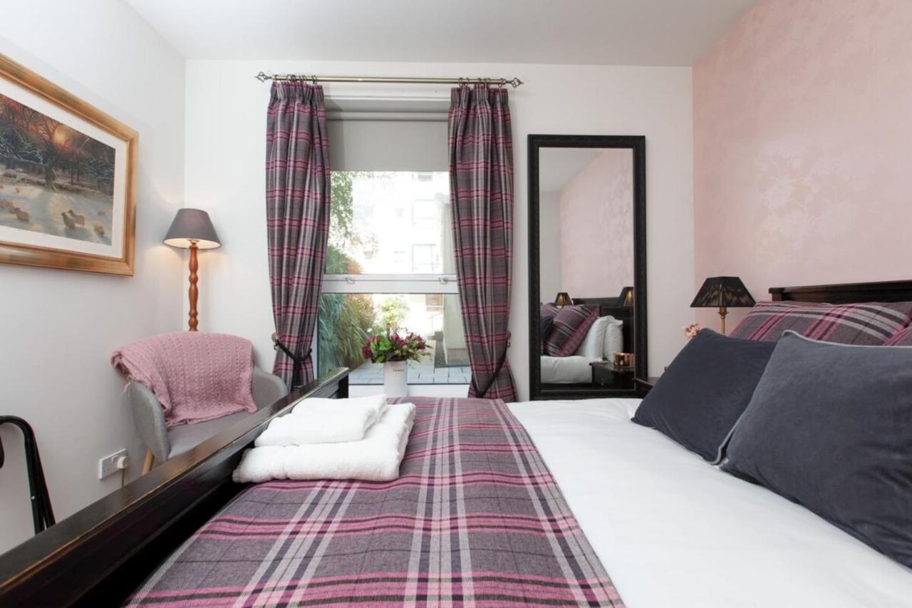 Apartment Holyrood - Luxury With Parking