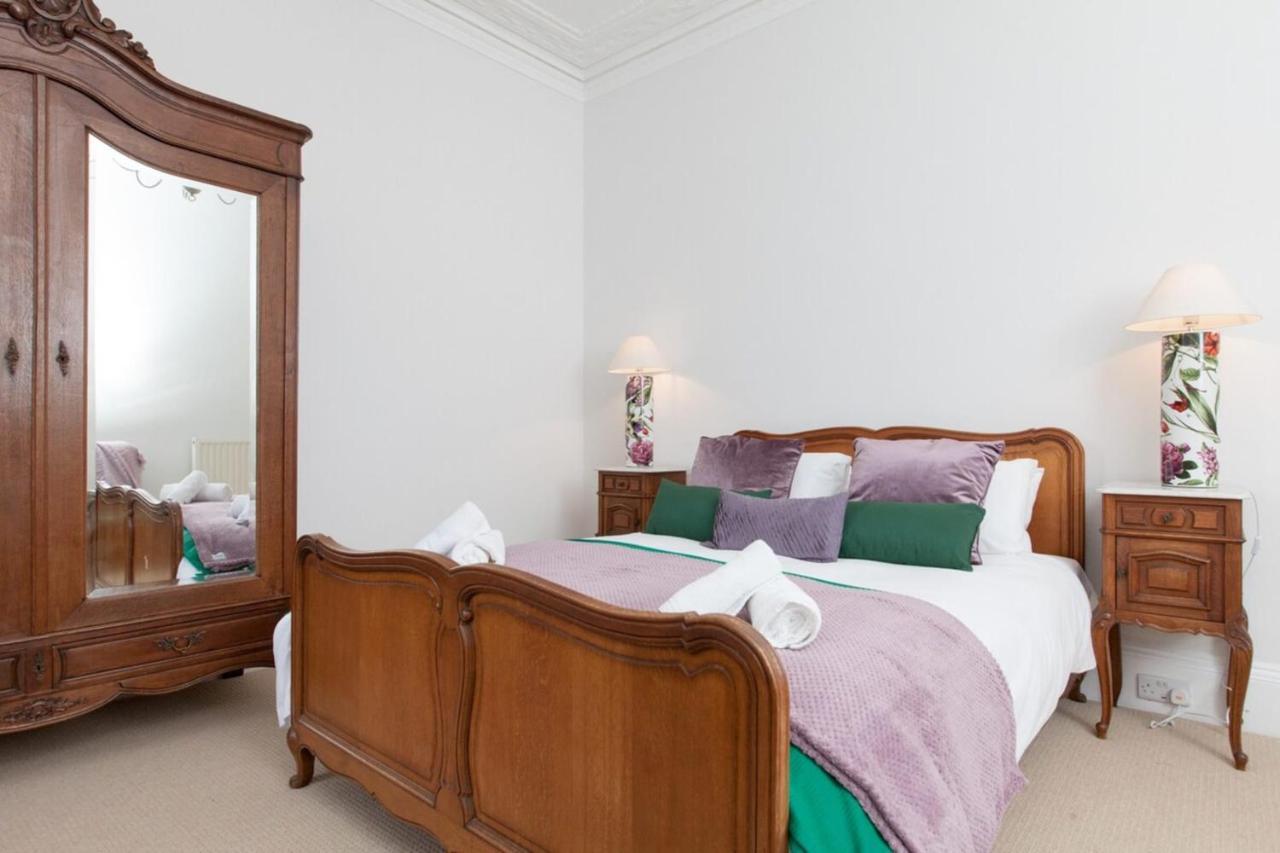 Apartment Traditional Luxury Sleeps 10 *