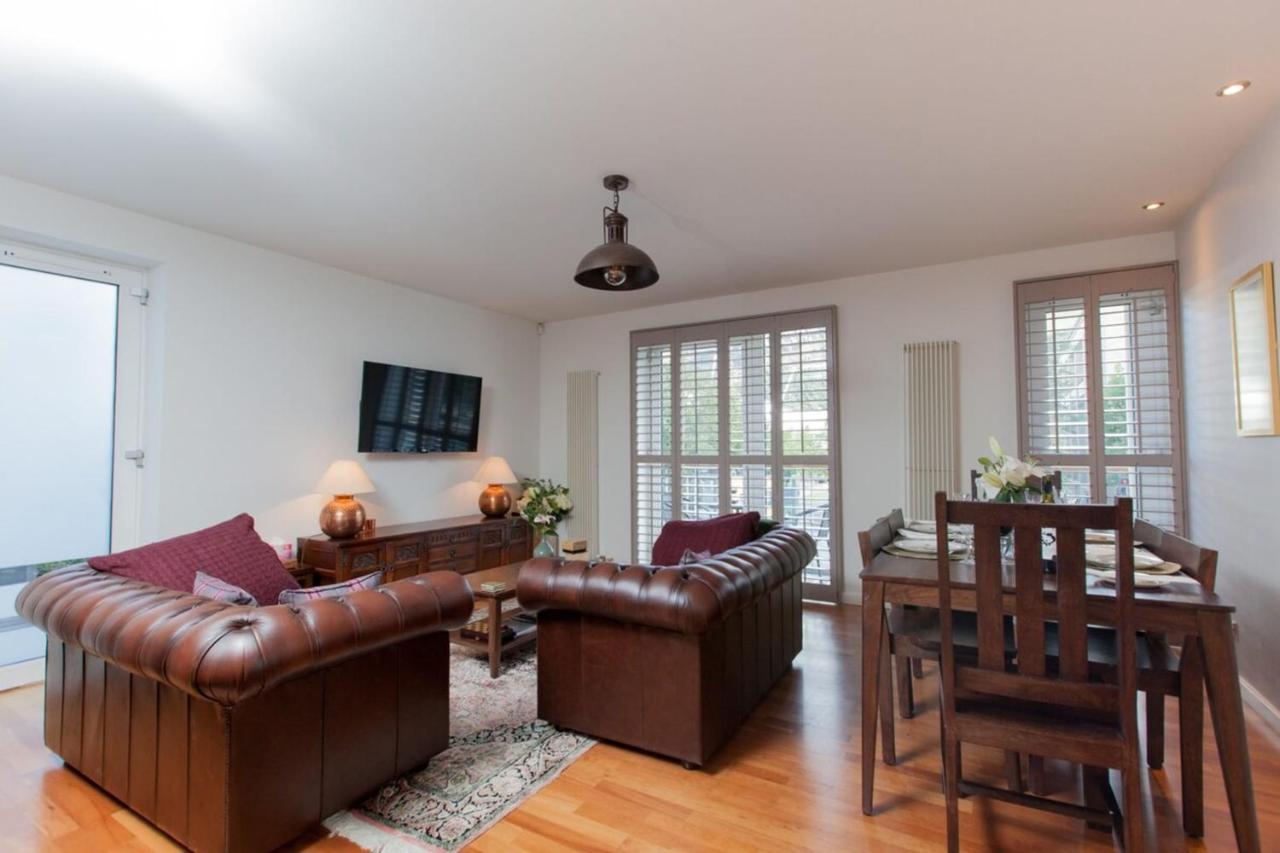 Apartment Holyrood - Luxury With Parking