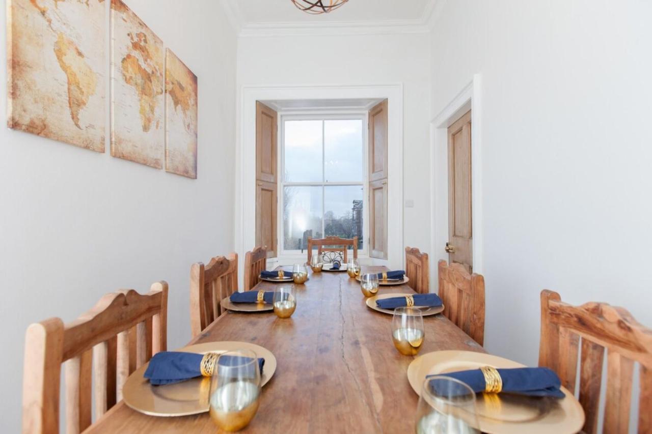Apartment Traditional Luxury Sleeps 10 EDI