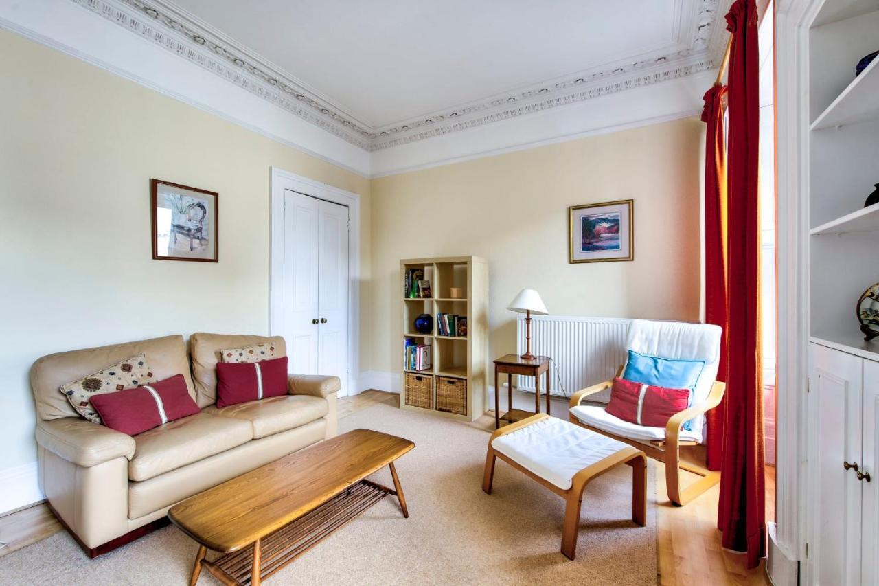 Guestready - Castle View On Quiet Street Apartment *